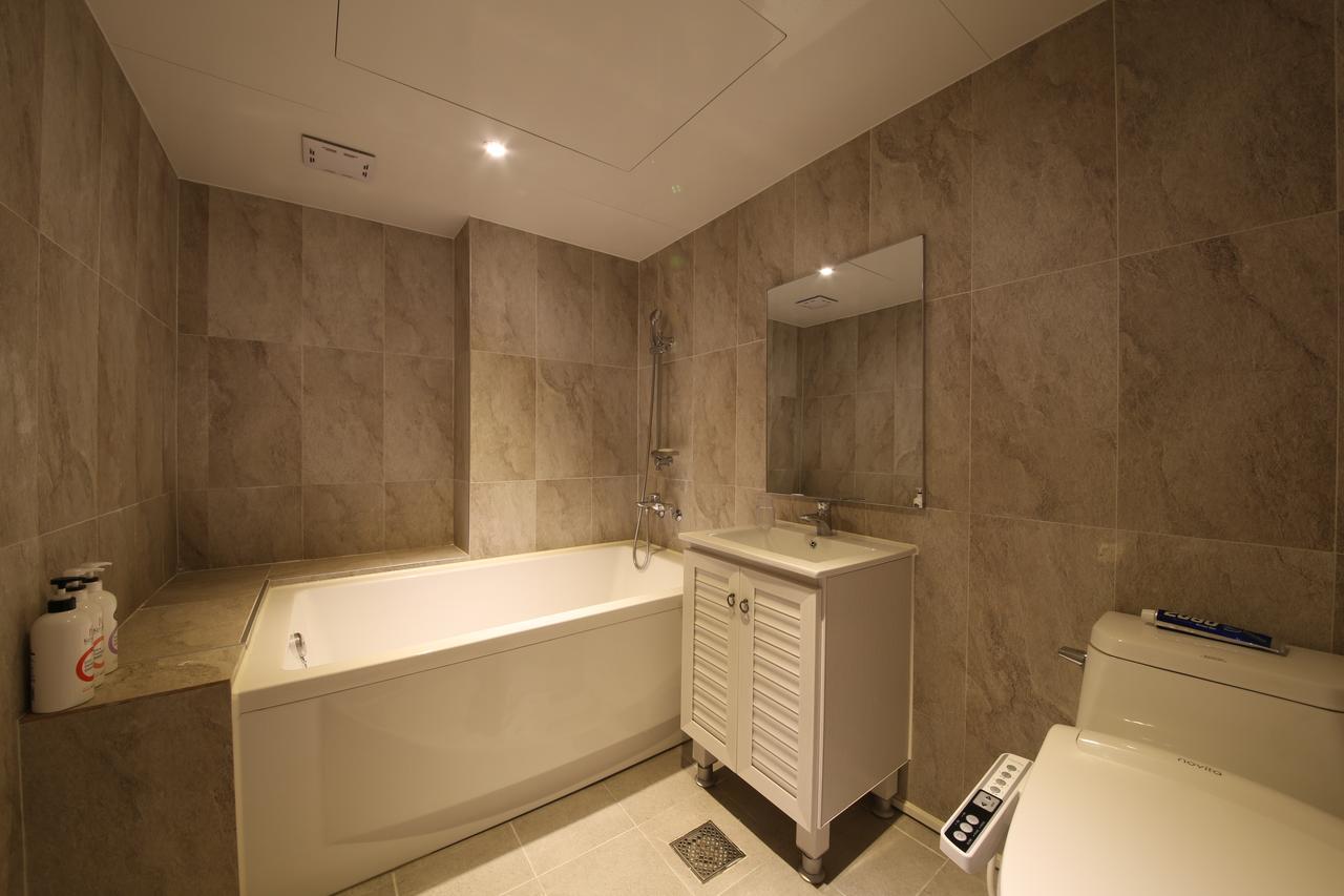 Winner Hotel Jeonju Exterior photo